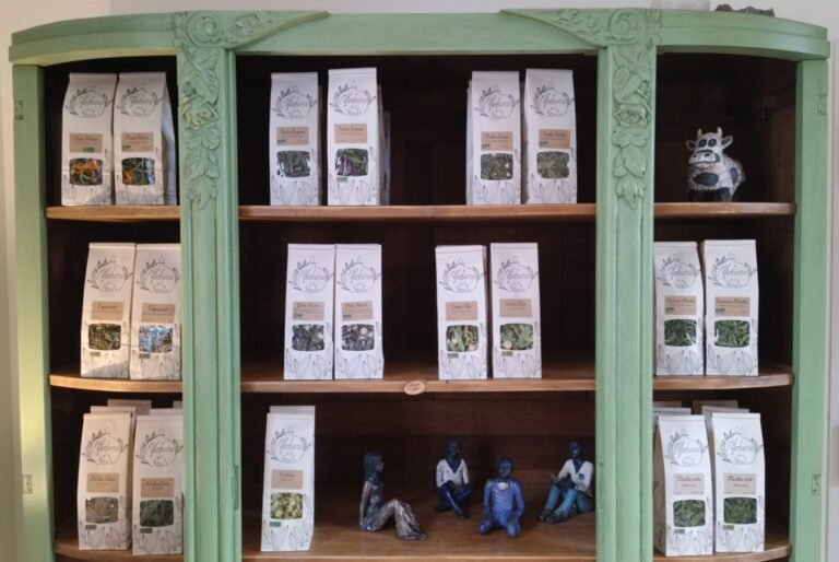 armoire tisanes 768x514